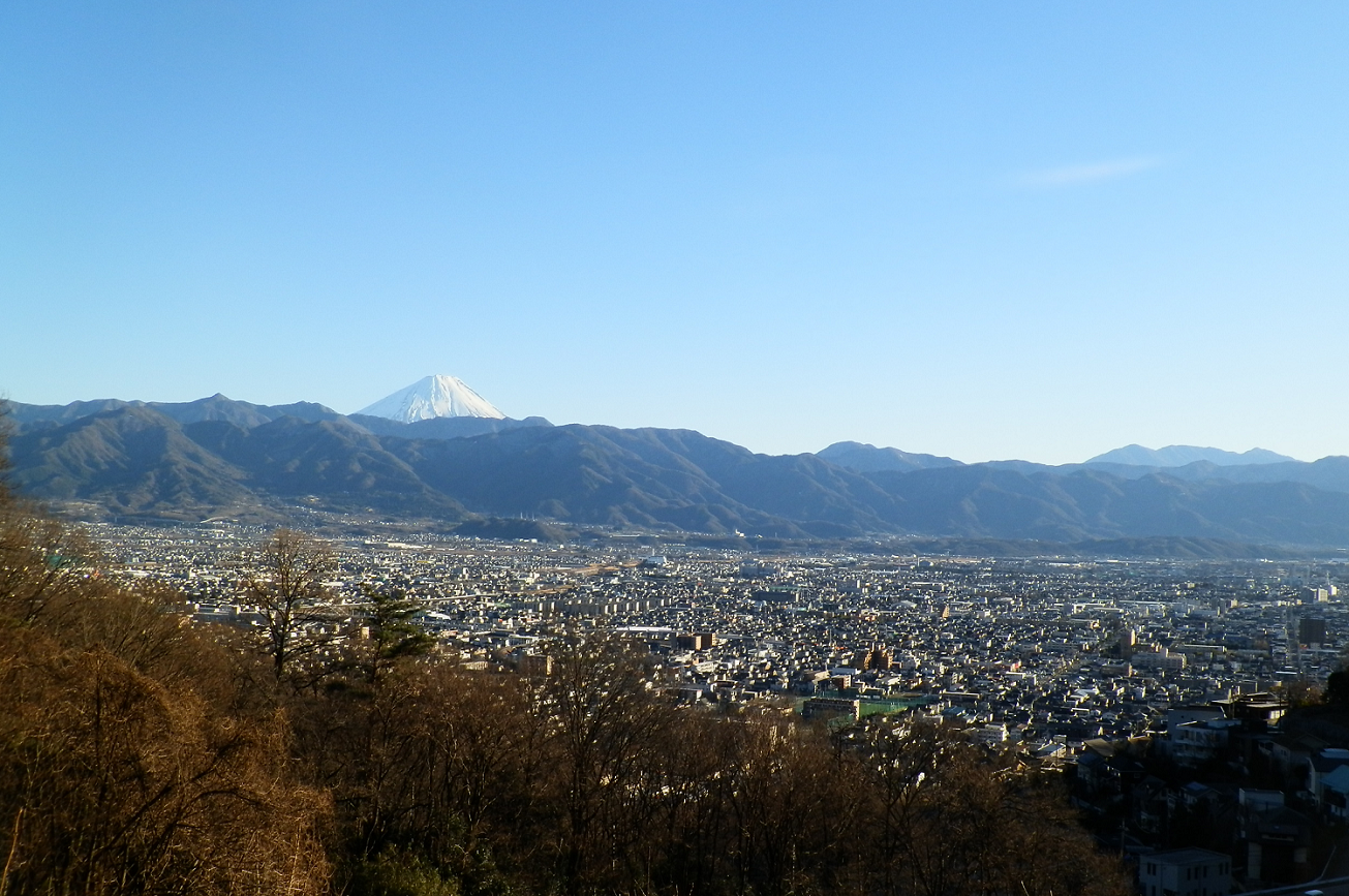 １７年２月２日甲府盆地と富士山２